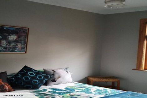 Photo of property in 22 Nikau Street, Takaro, Palmerston North, 4410