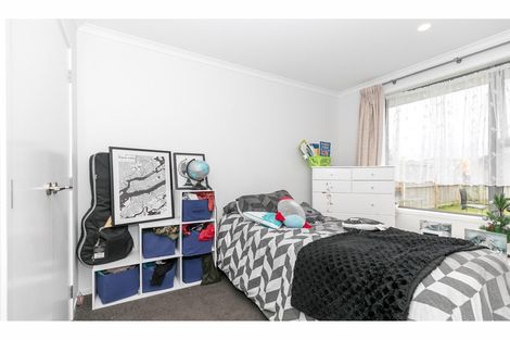 Photo of property in 4 Douglas Crescent, Fairfield, Hamilton, 3214