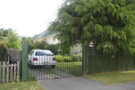 Photo of property in 22 Corson Avenue, Beckenham, Christchurch, 8023