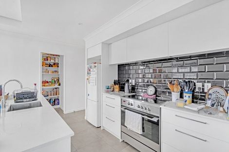 Photo of property in 31 Nicolau Avenue, Rolleston, 7615