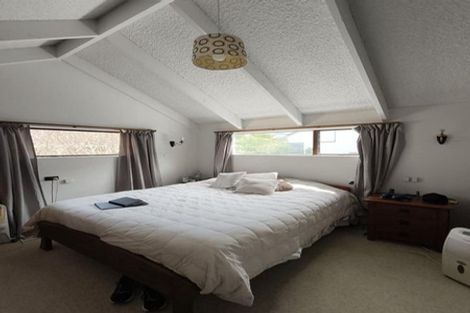 Photo of property in 1 Kim Street, Khandallah, Wellington, 6035