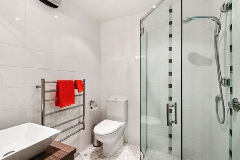 Photo of property in 108a Rossall Street, Merivale, Christchurch, 8014