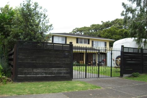 Photo of property in 94 Muir Avenue, Mangere Bridge, Auckland, 2022