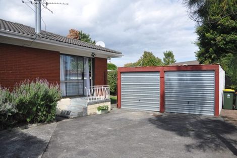 Photo of property in 2/143 Gills Road, Half Moon Bay, Auckland, 2014