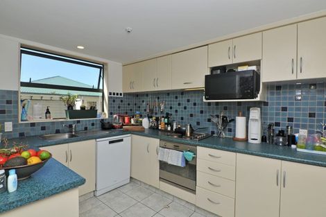 Photo of property in 568c Adelaide Road, Berhampore, Wellington, 6023