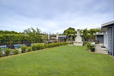 Photo of property in 10 Airini Road, Waimarama, 4294