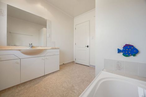 Photo of property in 1/1150 Bank Street, Te Awamutu, 3800