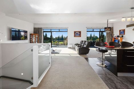 Photo of property in 15 Simmonds Crescent, Springfield, Rotorua, 3015