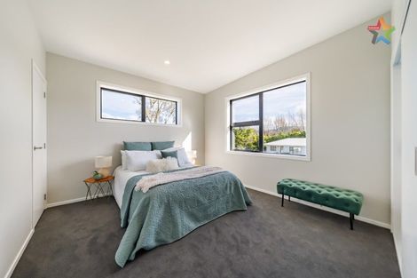 Photo of property in 380b Cambridge Terrace, Naenae, Lower Hutt, 5011