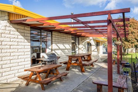 Photo of property in 374 Tuahiwi Road, Tuahiwi, Kaiapoi, 7691