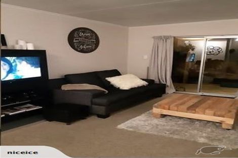 Photo of property in 23a Hazel Avenue, Mount Roskill, Auckland, 1041