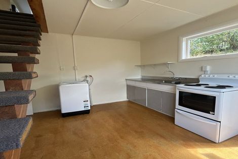 Photo of property in 17 Camperdown Road, Miramar, Wellington, 6022