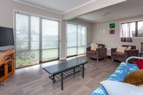 Photo of property in 41 Banks Street, Cooks Beach, Whitianga, 3591