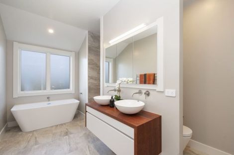 Photo of property in 56 Oakdale Drive, Kinloch, Taupo, 3377