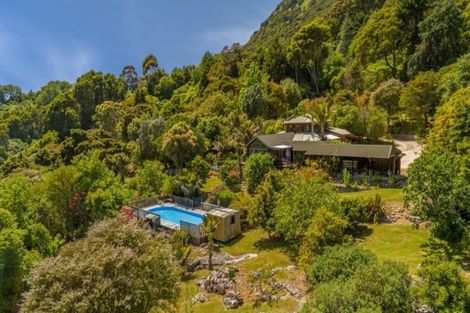 Photo of property in 142 Rocklands Road, Clifton, Takaka, 7183