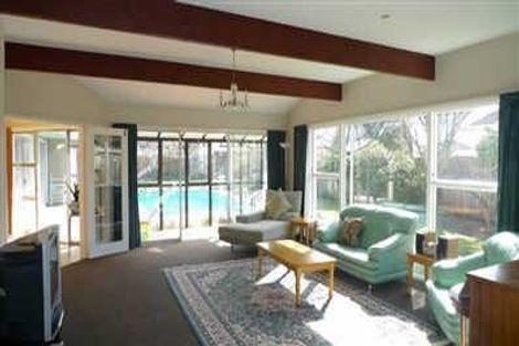 Photo of property in 14 Rutherglen Avenue, Ilam, Christchurch, 8041