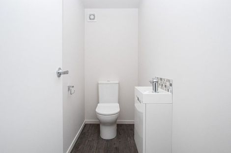 Photo of property in 12/10 Charlemont Street, Whitiora, Hamilton, 3200