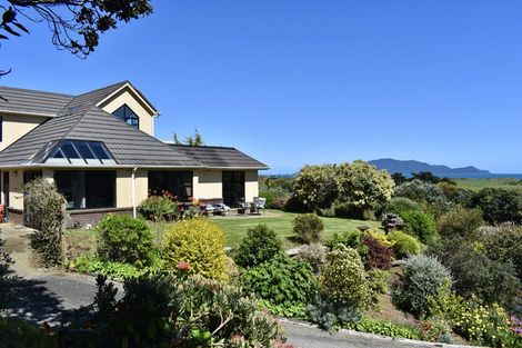 Photo of property in 229 Te Hapua Road, Te Horo, Otaki, 5581
