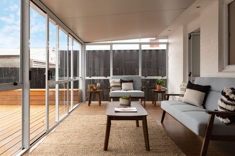 Photo of property in 77 Daniels Road, Redwood, Christchurch, 8051