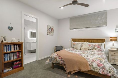 Photo of property in 26 Tawatawa Street, Long Bay, Auckland, 0630