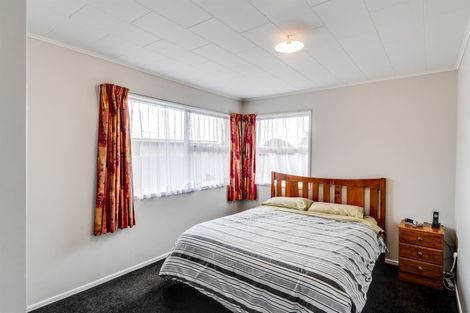 Photo of property in 130 Portsmouth Road, Flaxmere, Hastings, 4120