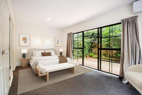 Photo of property in 16g Hobson Street, Thorndon, Wellington, 6011