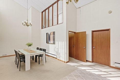 Photo of property in 33 Musselburgh Rise, Musselburgh, Dunedin, 9013