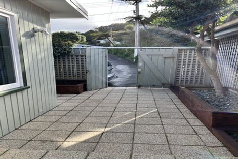 Photo of property in 5 Kau Kau Way, Ngaio, Wellington, 6035