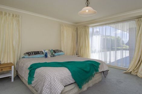 Photo of property in 39 Stamford Place, Ohauiti, Tauranga, 3112