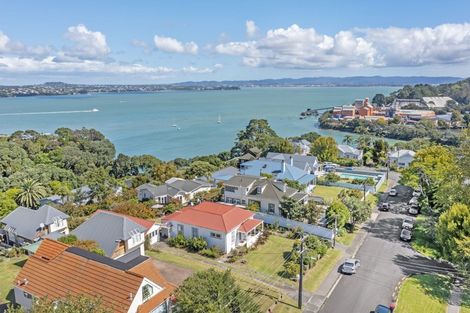 Photo of property in 22 Rugby Road, Birkenhead, Auckland, 0626