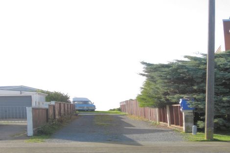 Photo of property in 86 Gloaming Hill, Titahi Bay, Porirua, 5022