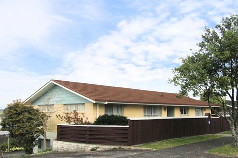 Photo of property in 16 Bay Street, Matua, Tauranga, 3110