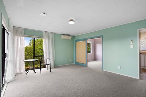 Photo of property in 60a Solar Road, Glen Eden, Auckland, 0602