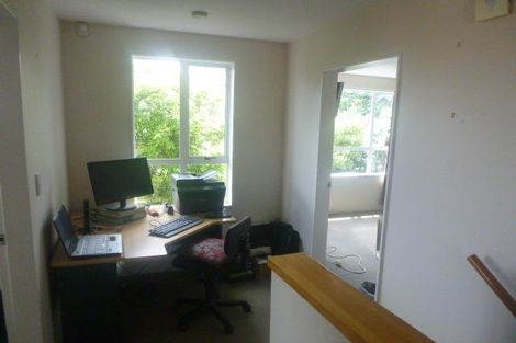 Photo of property in 4c The Quadrant, Miramar, Wellington, 6022