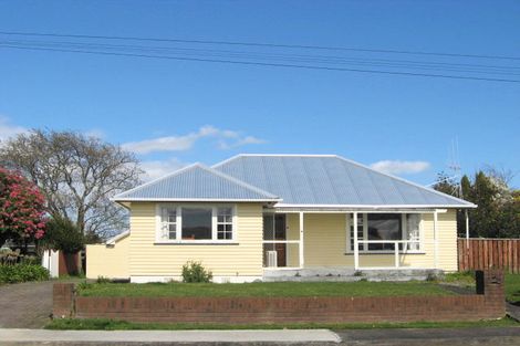 Photo of property in 8 Saint Annes Street, Levin, 5510
