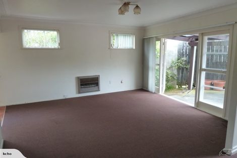 Photo of property in 2/25 Nutsey Avenue, Northcote, Auckland, 0627