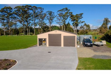 Photo of property in 129 Waitotara Drive, Waipapa, 0230