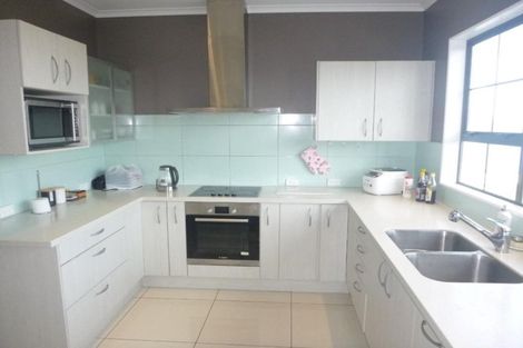 Photo of property in 66 Rama Crescent, Khandallah, Wellington, 6035