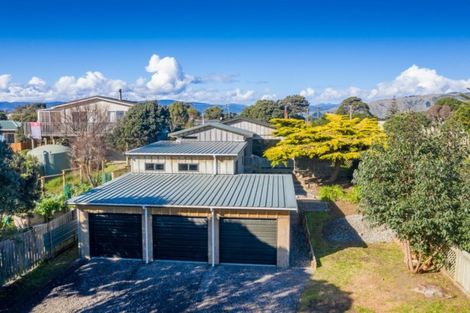 Photo of property in 24 Rodney Avenue, Te Horo Beach, Otaki, 5581