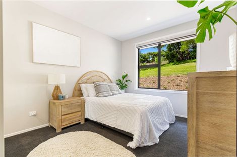 Photo of property in 224 Birdwood Road, Massey, Auckland, 0614