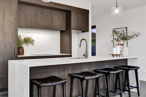 Photo of property in 54 Fernbrook Drive, Hurworth, New Plymouth, 4310