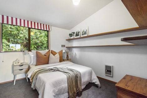 Photo of property in 106 Kowhai Road, Campbells Bay, Auckland, 0630