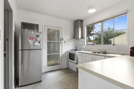 Photo of property in 72b Oakfield Crescent, Pukete, Hamilton, 3200