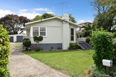 Photo of property in 13 Morris Road, Hillcrest, Hamilton, 3216