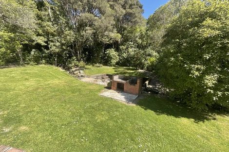 Photo of property in 22 Old Mill Road, Okiwi Bay, 7193