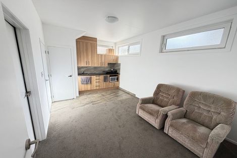 Photo of property in 54 Vandeleur Avenue, Birkdale, Auckland, 0626