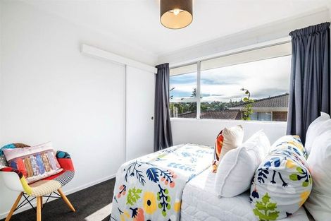 Photo of property in 1/36 Acacia Road, Torbay, Auckland, 0632