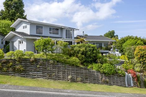 Photo of property in 26 Tremaine Avenue, Two Mile Bay, Taupo, 3330