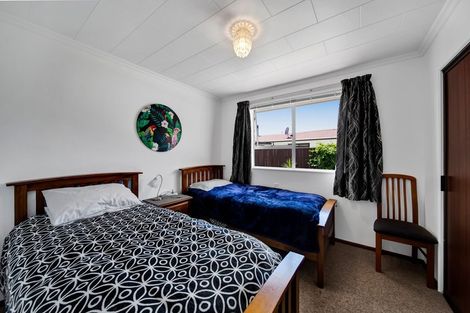 Photo of property in 17 Mace Street, Waitara, 4320