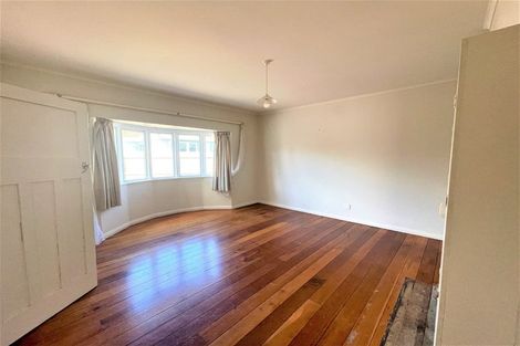 Photo of property in 61 Tiro Tiro Road, Levin, 5510